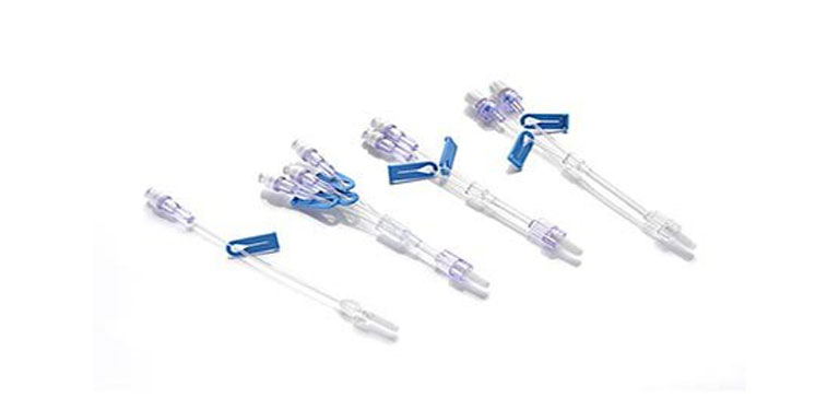 Tính năng của Bộ Xông Với Needleless Adapter